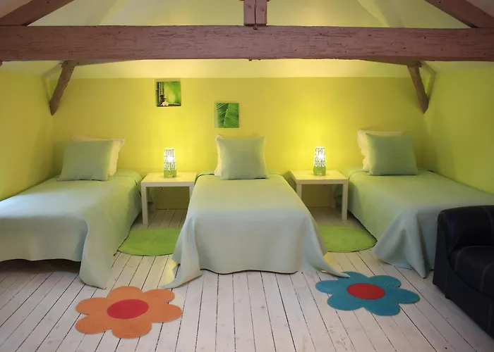 La De Domitille Chateaumur